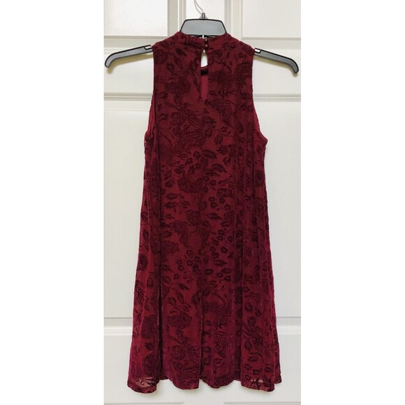 JUNIORS DRESS SPEECKLESS SIZE M SLEEVELESS BURGANDY VELVET FLORAL PARTY COCKTAL - Picture 3 of 9